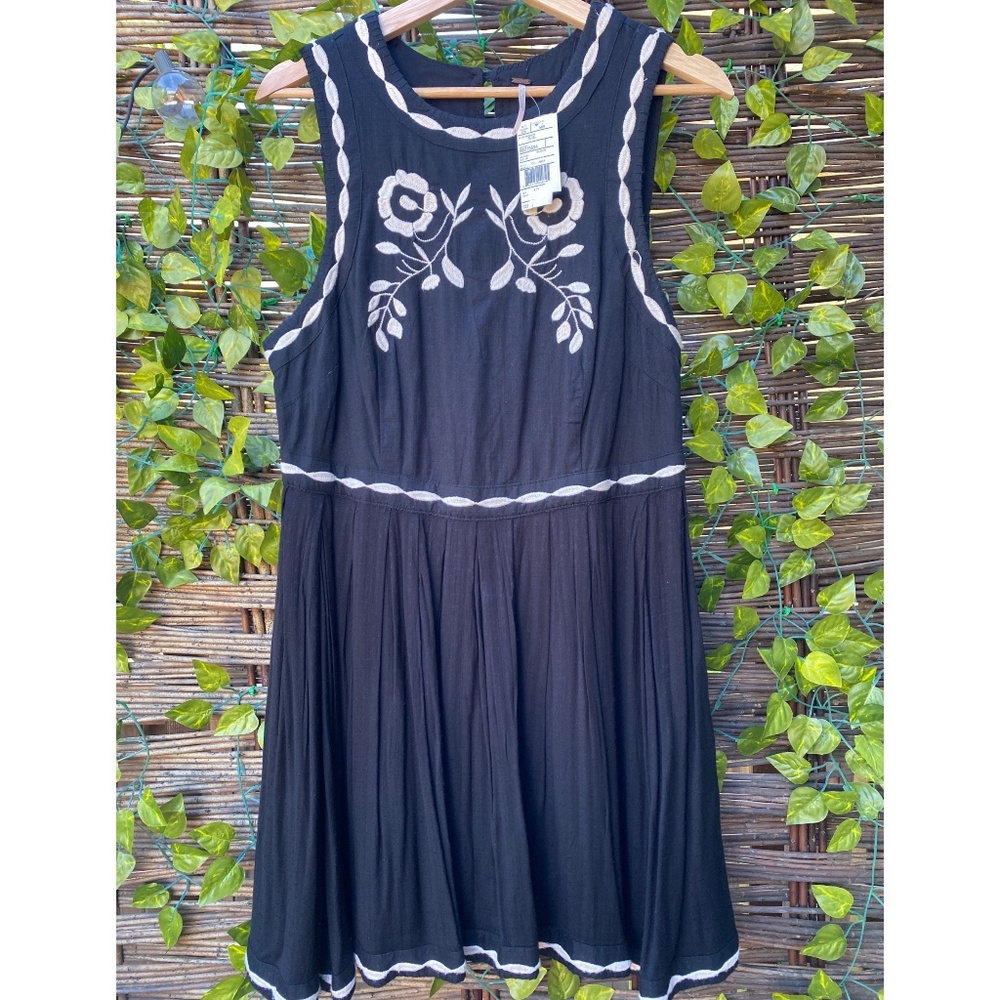 Free People Dress - Picture 2 of 14